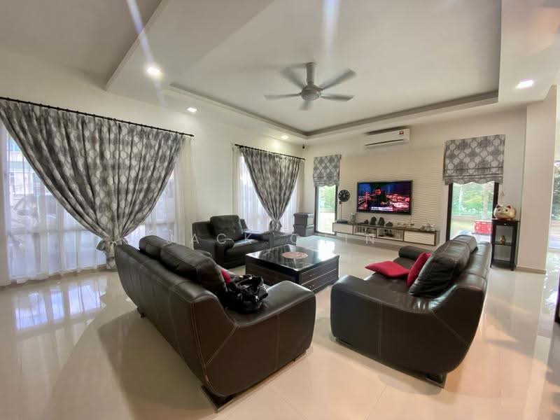 Bungalow House for Sale in Mon't Jade (Seremban) - Jack Chin - Living Room - PropertyGuru.com.my