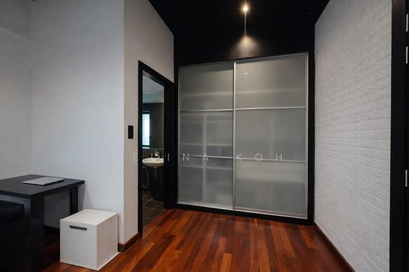 Bungalow House for Sale in Valencia (Sungai Buloh) - Celina Koh - PropertyGuru.com.my