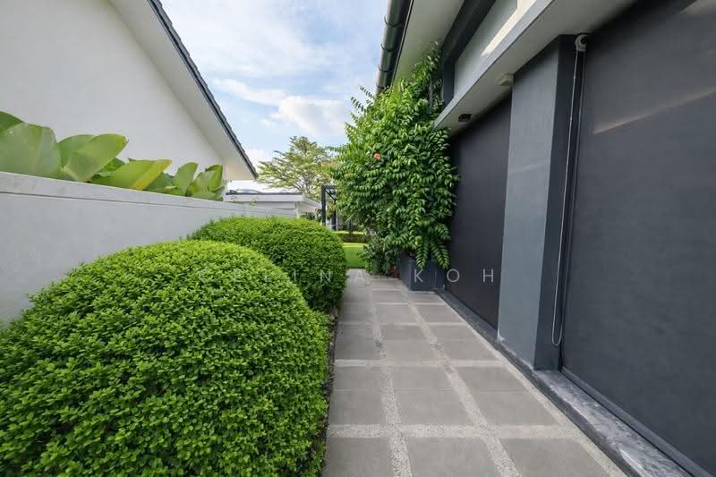 Bungalow House for Sale in Valencia (Sungai Buloh) - Celina Koh - PropertyGuru.com.my