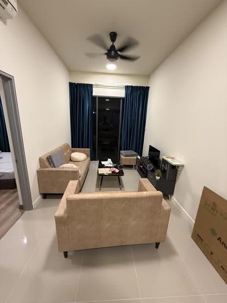 Kediaman Servis untuk Disewa di 8th & Stellar - Earon Chong - Living Room - PropertyGuru.com.my