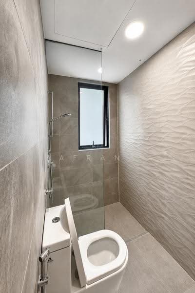 Service Residence for Rent at Quinn Residence - Zafran . - Bathroom - PropertyGuru.com.my