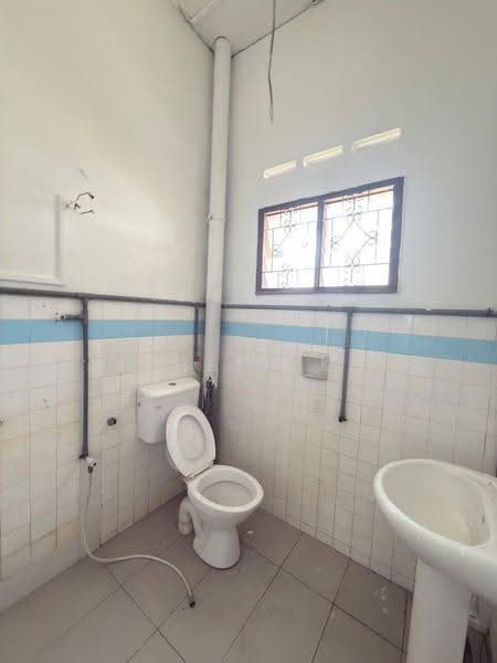 Rumah Berkembar untuk Dijual di Johor Bahru (Johor) - Japheth Koh - Bathroom - PropertyGuru.com.my