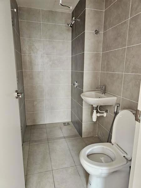 Kediaman Servis untuk Disewa di Jernih Residence - Peter Tan - Bathroom - PropertyGuru.com.my