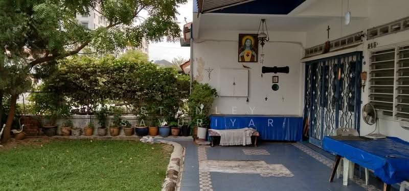 Semi-Detached House for Rent in Bandar Hilir (Melaka City) - Stanley Savuriyar - Exterior - PropertyGuru.com.my