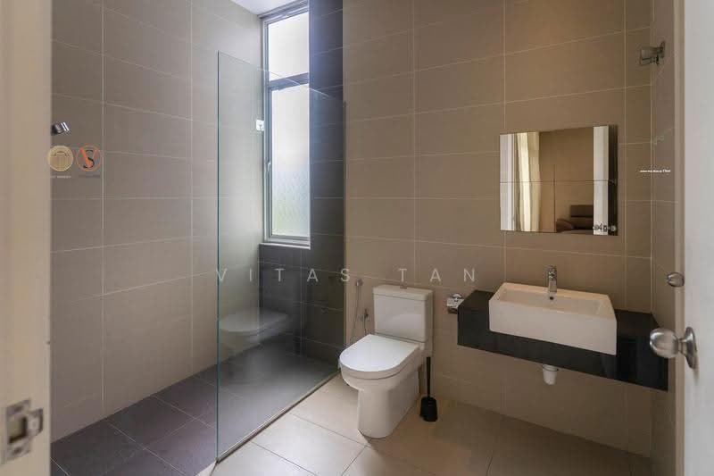 Semi-Detached House for Sale in Setia Eco Park (Setia Alam) - Vitas Tan - Bathroom - PropertyGuru.com.my