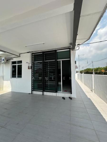 1-storey Terraced House for Sale in Manjung (Perak) - Wayne Eng - Exterior - PropertyGuru.com.my