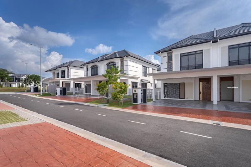 Semi-Detached House for Sale in Setia Eco Park (Setia Alam) - Vitas Tan - Exterior - PropertyGuru.com.my