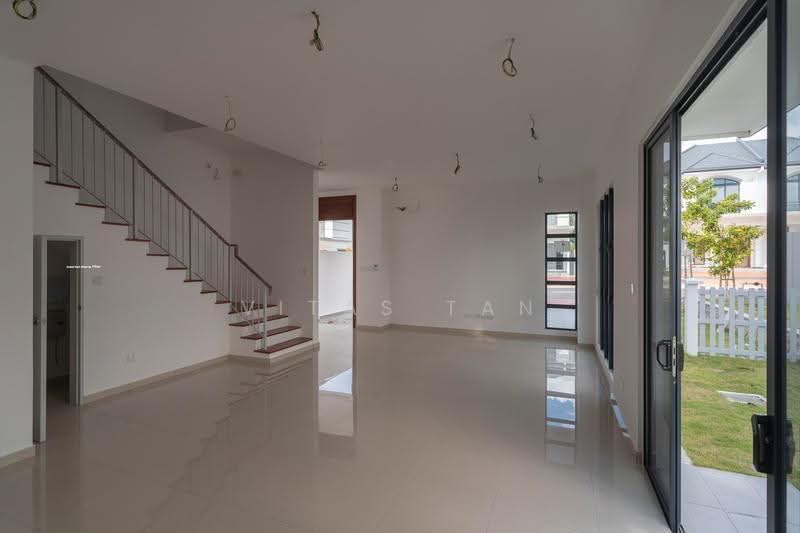 Semi-Detached House for Sale in Setia Eco Park (Setia Alam) - Vitas Tan - Living Room - PropertyGuru.com.my