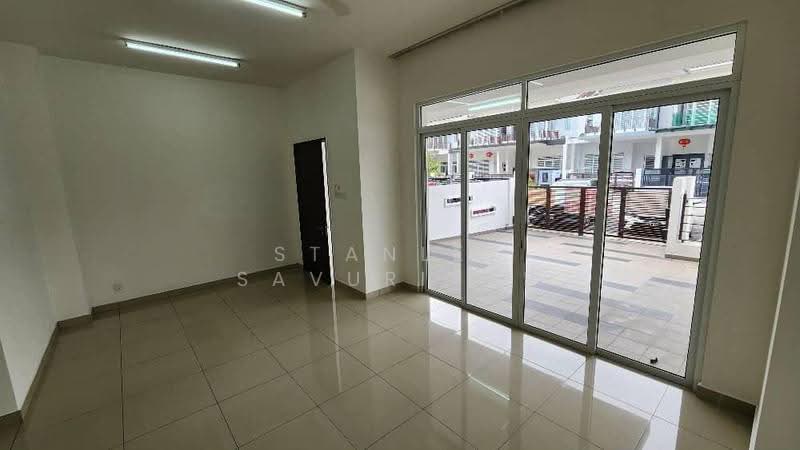 Rumah Teres 3-Tingkat untuk Dijual di Taman Putra Prima (Puchong) - Stanley Savuriyar - Living Room - PropertyGuru.com.my