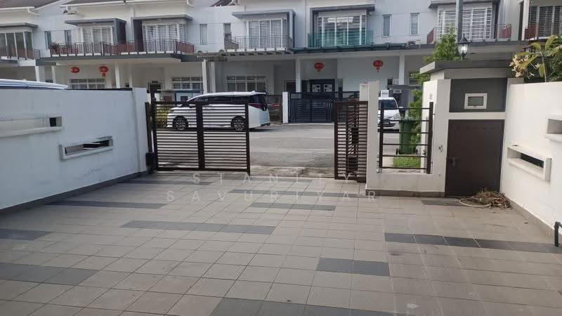 Rumah Teres 3-Tingkat untuk Dijual di Taman Putra Prima (Puchong) - Stanley Savuriyar - Exterior - PropertyGuru.com.my