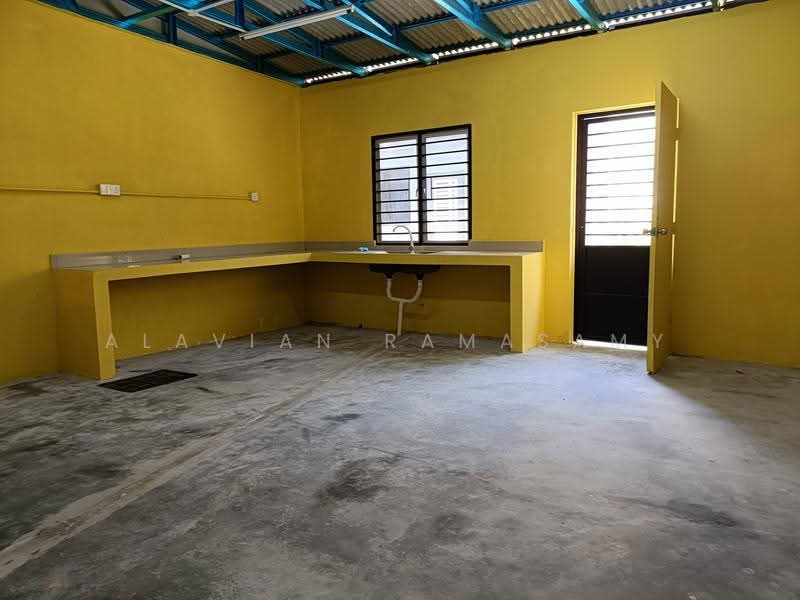 2-storey Terraced House for Rent in Taman Putra Perdana (Puchong) - Alavian Ramasamy - Kitchen - PropertyGuru.com.my