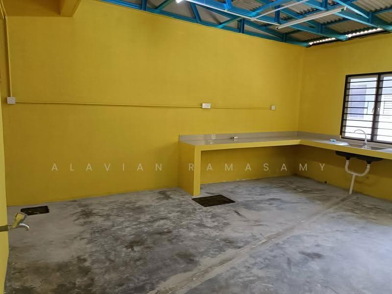 2-storey Terraced House for Rent in Taman Putra Perdana (Puchong) - Alavian Ramasamy - Kitchen - PropertyGuru.com.my