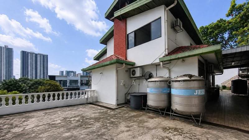 Bungalow House for Sale in Taman Desa (Kuala Lumpur) - Izzat Zamros - PropertyGuru.com.my
