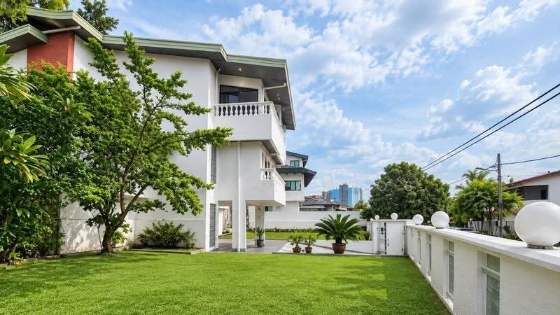 Bungalow House for Sale in Taman Desa (Kuala Lumpur) - Izzat Zamros - PropertyGuru.com.my