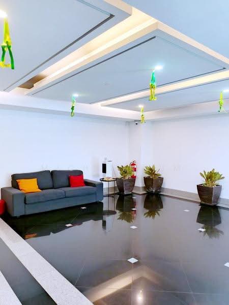 Condominium for Sale at Royalle Condominium - Michele Lum - Lobby - PropertyGuru.com.my