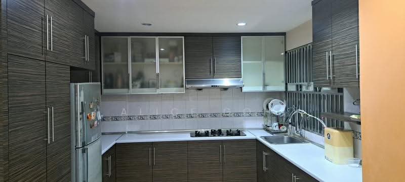 Condominium for Sale at Dataran Prima - Alice Goh - Kitchen - PropertyGuru.com.my