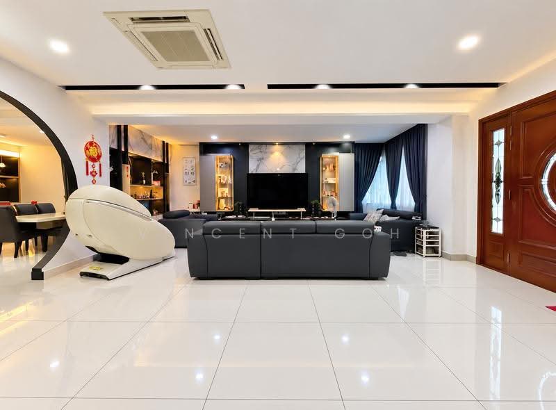 3-storey Terraced House for Sale in Ambang Botanic (Klang) - Vincent Goh - Living Room - PropertyGuru.com.my