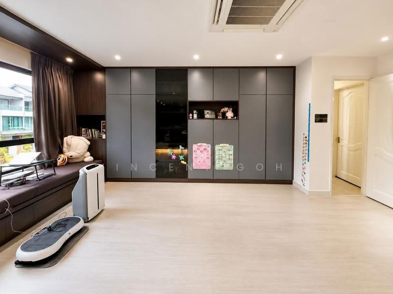 3-storey Terraced House for Sale in Ambang Botanic (Klang) - Vincent Goh - Living Room - PropertyGuru.com.my