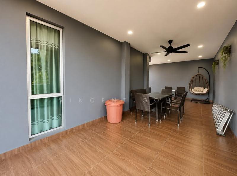 3-storey Terraced House for Sale in Ambang Botanic (Klang) - Vincent Goh - Balcony - PropertyGuru.com.my