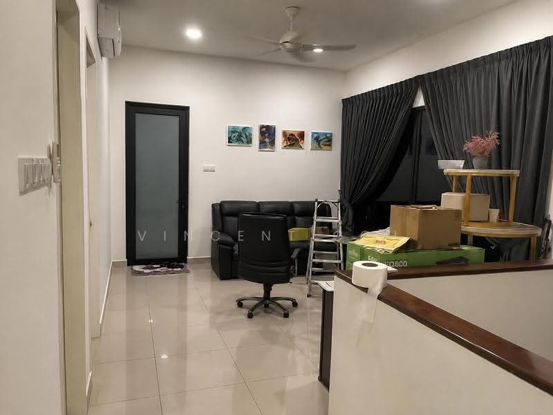 3-storey Terraced House for Sale in Ambang Botanic (Klang) - Vincent Goh - Living Room - PropertyGuru.com.my