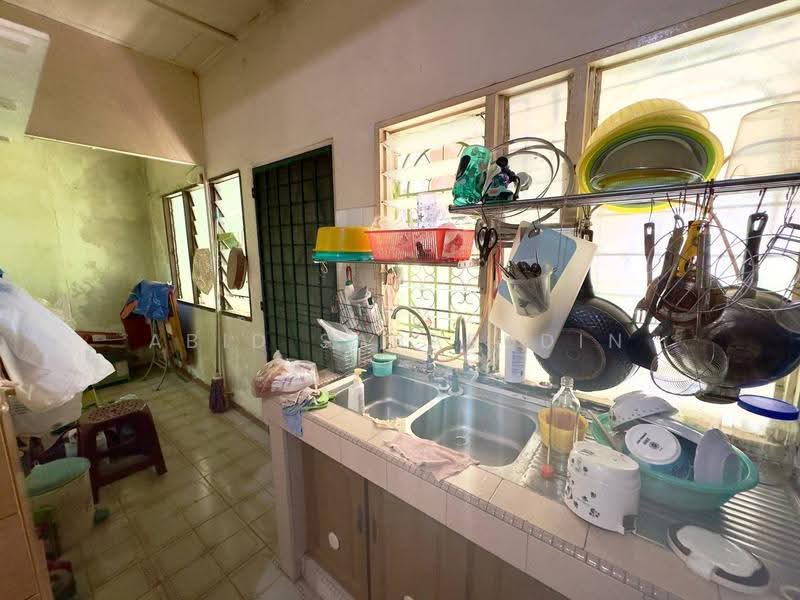 2-storey Terraced House for Sale in Taman Mega Jaya (Ampang) - Abid Sabarudin - Kitchen - PropertyGuru.com.my