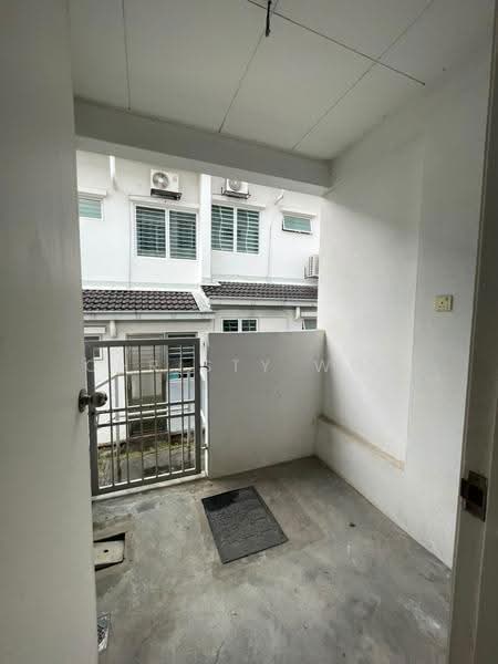 Rumah Teres 2-Tingkat untuk Dijual di Taman Nadayu 92 (Kajang) - Christy Woo - Exterior - PropertyGuru.com.my