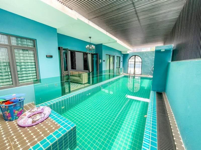 Bungalow House untuk Dijual di Kajang (Selangor) - Nurul Naemah - Pool - PropertyGuru.com.my