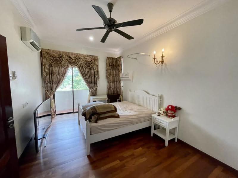 Bungalow House for Rent in Bayan Lepas (Penang) - Lee Xue Chen - Bedroom - PropertyGuru.com.my