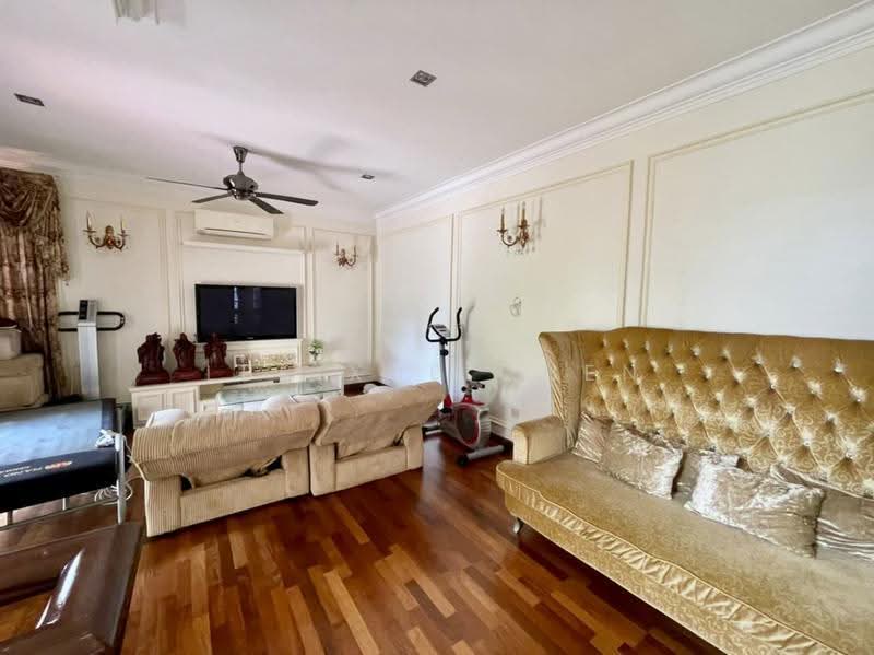 Bungalow House for Rent in Bayan Lepas (Penang) - Lee Xue Chen - Living Room - PropertyGuru.com.my