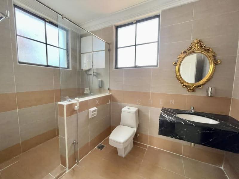 Bungalow House for Rent in Bayan Lepas (Penang) - Lee Xue Chen - Bathroom - PropertyGuru.com.my