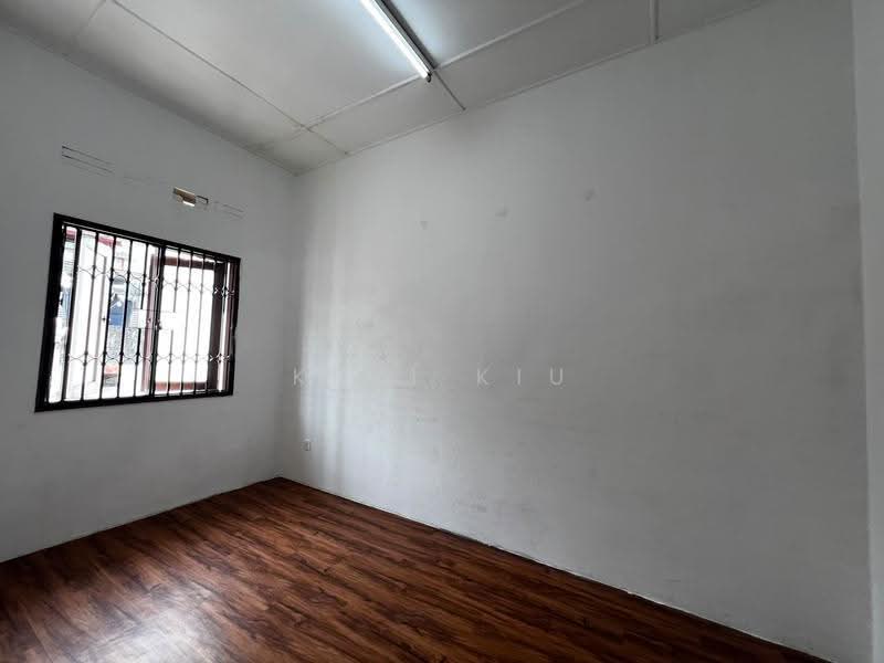 Rumah Teres 2-Tingkat untuk Dijual di Taman Suria (Johor Bahru) - Kimi Kiu - PropertyGuru.com.my