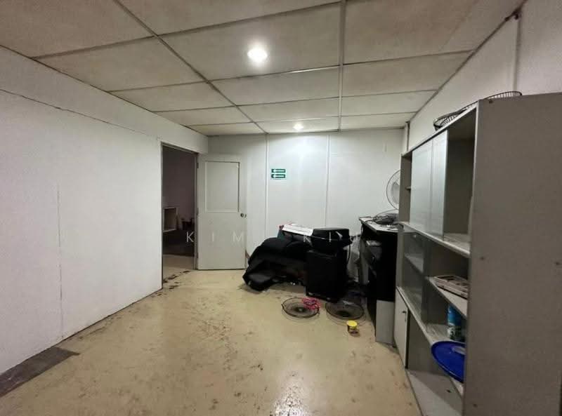Shop for Rent in Taman Perling (Perling) - Kimi Kiu - Interior - PropertyGuru.com.my