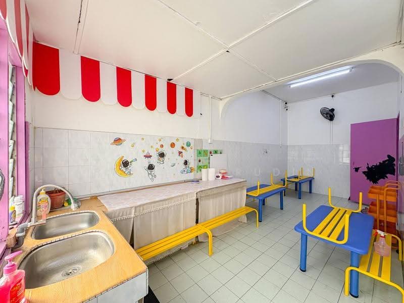 Rumah Teres 2-Tingkat untuk Dijual di Taman Maluri (Cheras) - Abid Sabarudin - PropertyGuru.com.my