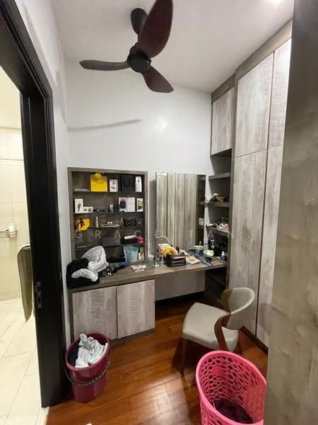 Bungalow House for Sale in Bandar Putra Permai (Seri Kembangan) - Grace Tan - PropertyGuru.com.my