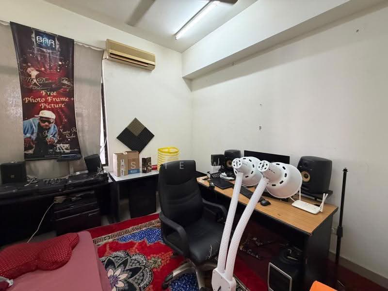 2-storey Terraced House for Sale in Rawang (Selangor) - Jessie Wong - Study - PropertyGuru.com.my