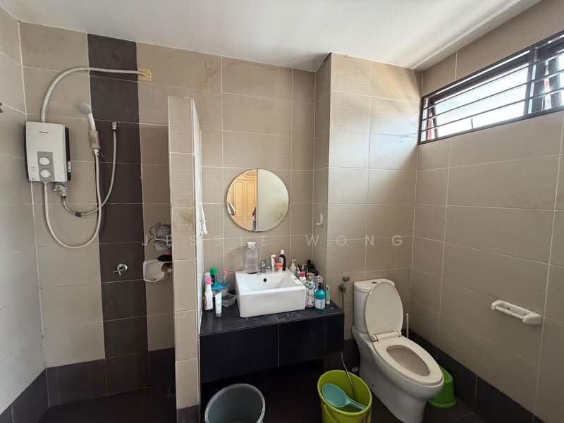 2-storey Terraced House for Sale in Rawang (Selangor) - Jessie Wong - Bathroom - PropertyGuru.com.my