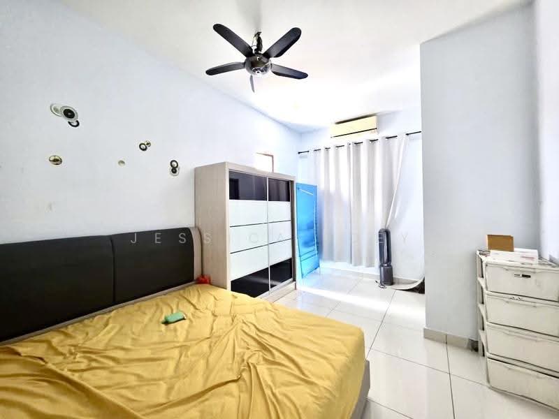 Terraced House for Sale in Bandar Dato Onn (Tebrau) - Jessica Boey - Bedroom - PropertyGuru.com.my