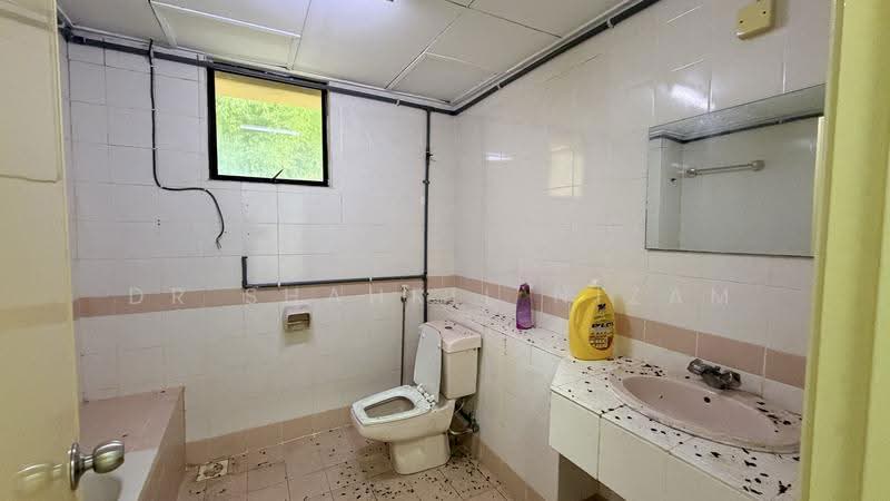 Condominium for Rent at Templer Impian - Dr Shahril Nizam - Bathroom - PropertyGuru.com.my