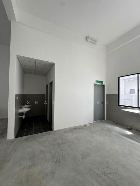 Shop / Office untuk Disewa di Johor Bahru (Johor) - Shawn Chan - Interior - PropertyGuru.com.my