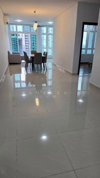 Kondominium untuk Dijual di One Medini - Rueben Lim - Living Room - PropertyGuru.com.my