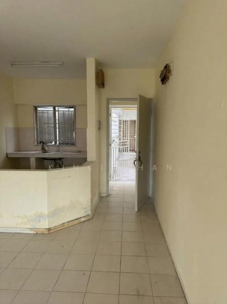 Condominium for Sale at Warisan City View - KINKI CHAN - Kitchen - PropertyGuru.com.my