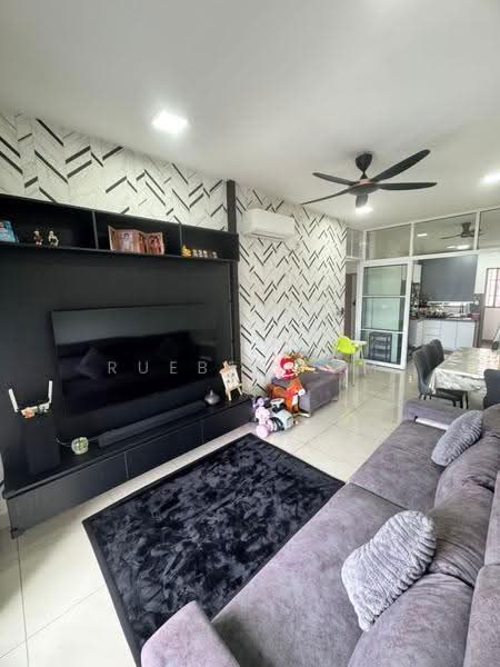 Kediaman Servis untuk Dijual di SKS Habitat - Rueben Lim - Living Room - PropertyGuru.com.my