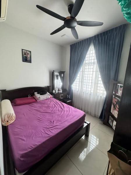 Kediaman Servis untuk Dijual di SKS Habitat - Rueben Lim - Bedroom - PropertyGuru.com.my
