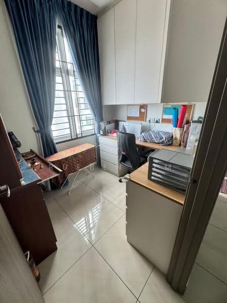 Kediaman Servis untuk Dijual di SKS Habitat - Rueben Lim - Study - PropertyGuru.com.my
