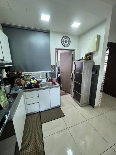 Kediaman Servis untuk Dijual di SKS Habitat - Rueben Lim - Kitchen - PropertyGuru.com.my