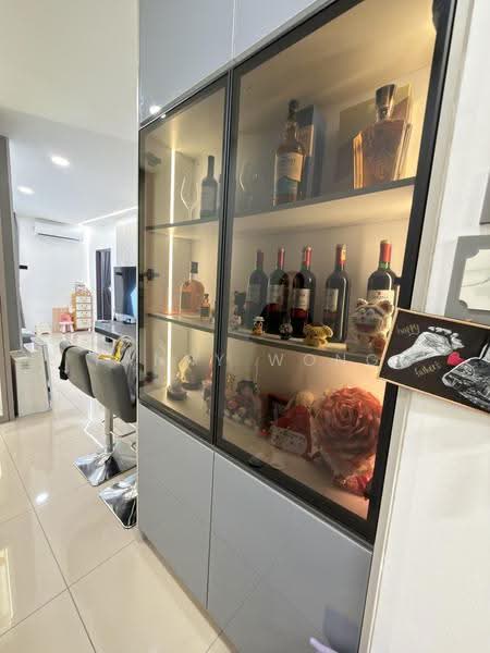 Kondominium untuk Dijual di The Stone - Fanny Wong - Living Room - PropertyGuru.com.my