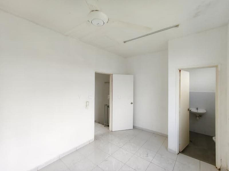 Rumah Teres 2-Tingkat untuk Dijual di Setia Eco Gardens (Gelang Patah) - YC Fung - Interior - PropertyGuru.com.my