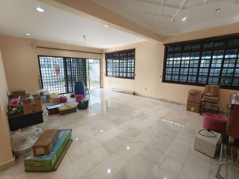 Rumah Berkembar untuk Dijual di Taman Skudai Baru (Skudai) - YC Fung - Living Room - PropertyGuru.com.my