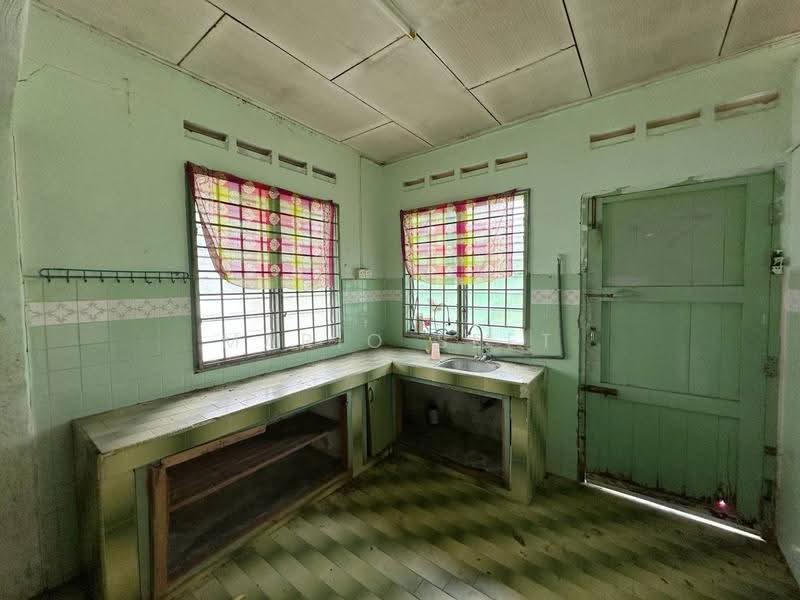 Rumah Teres 1-Tingkat untuk Dijual di Taman Batu Berendam Putra (Batu Berendam) - Mario Seet - Kitchen - PropertyGuru.com.my