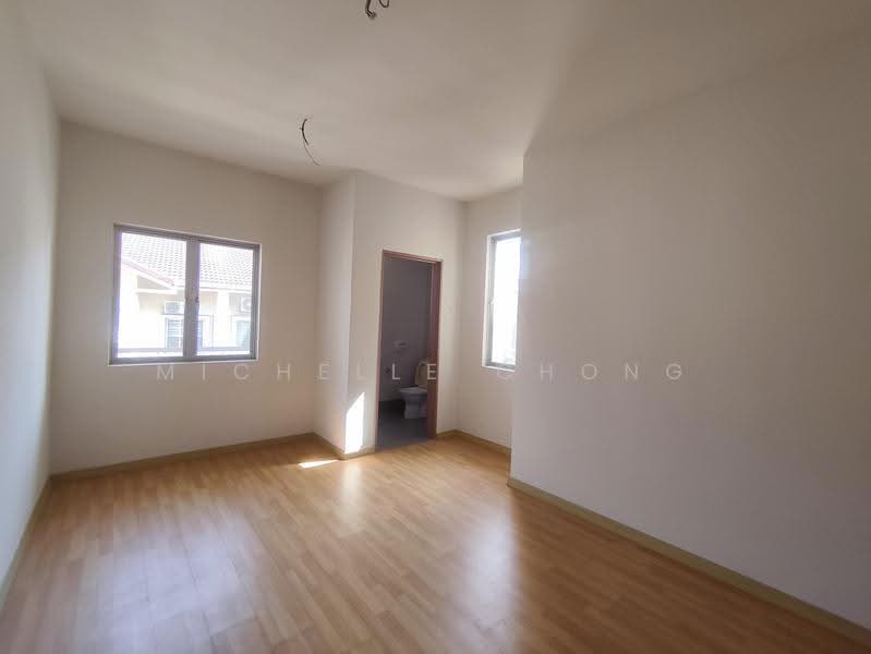 2-storey Terraced House for Sale in Denai Alam (Shah Alam) - Michelle Chong - Interior - PropertyGuru.com.my